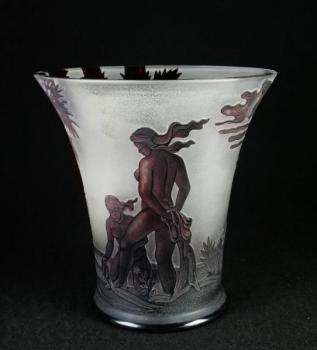Vase - zweischichtiges Glas, getztes Glas - Alois Hsek - 1935