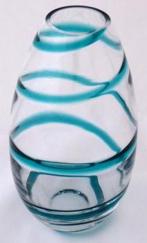Vase mit azurblauer Spirale Vase mit azurblauer Spirale