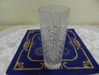 Vase - Glas, geschliffenes Glas - 1975 Vase - Glas, geschliffenes Glas - 1975