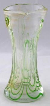 Vase mit Uranfden aus Glas umwickelt